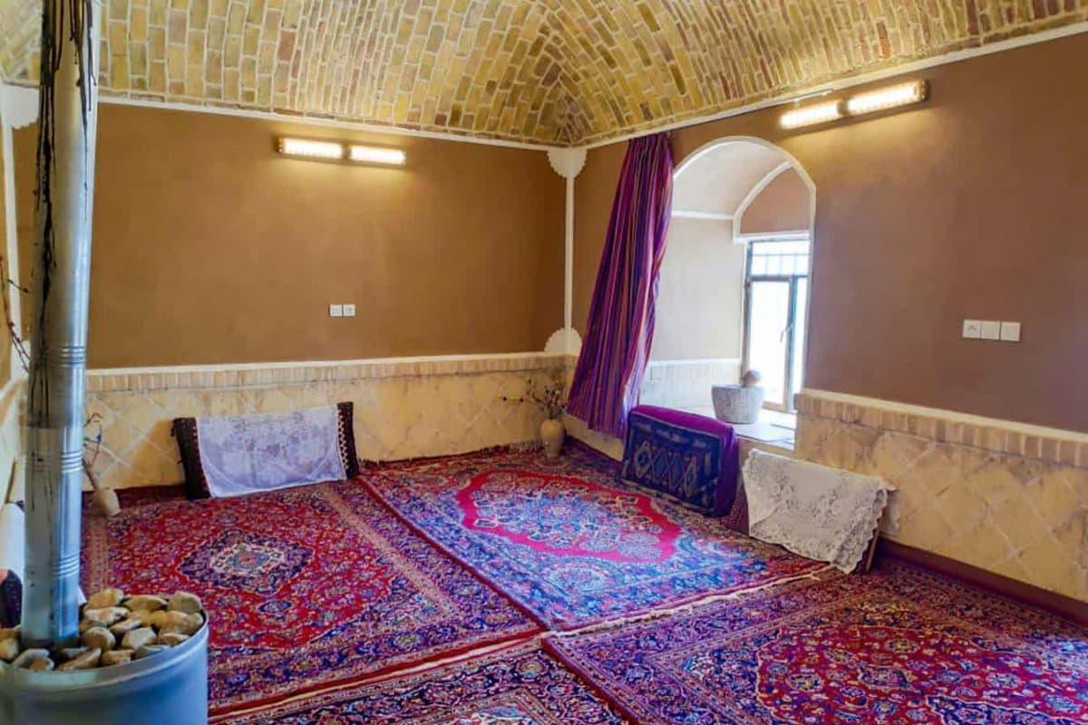 واحد اقامتی ظرفیت 4 نفر درجه 2 - اقامتگاه بومگردی سرمه
