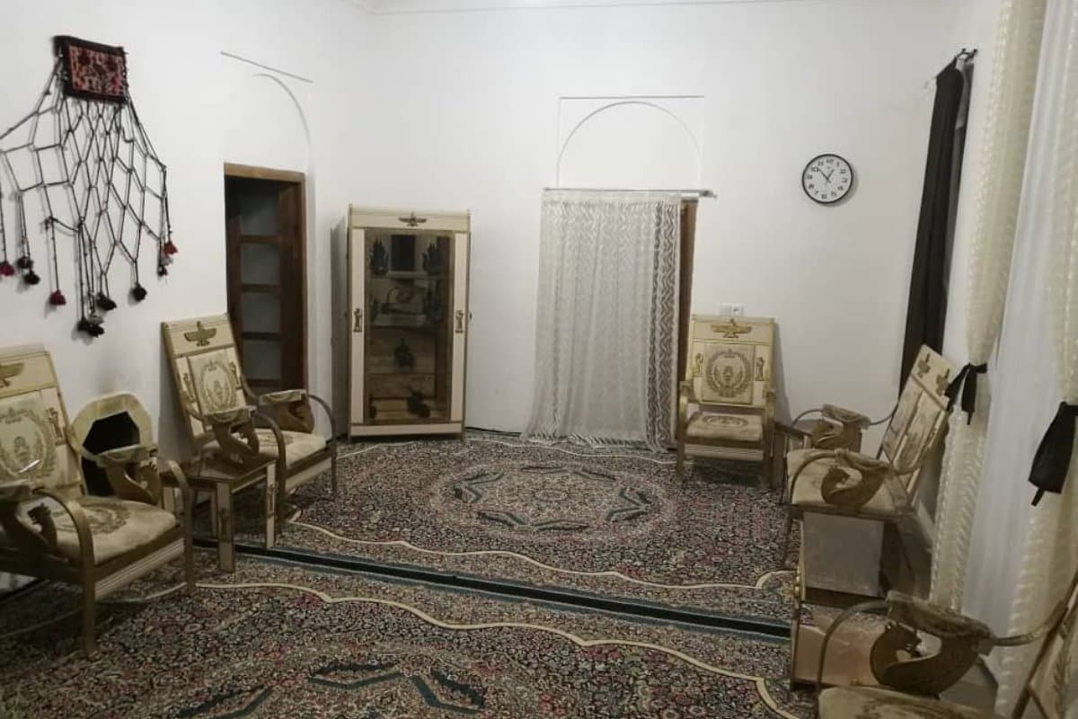 اتاق 1 - اقامتگاه بومگردی قند چین