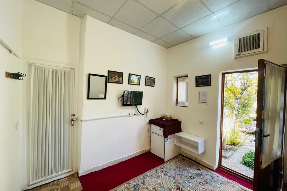 اتاق میمند - اقامتگاه بومگردی منقل