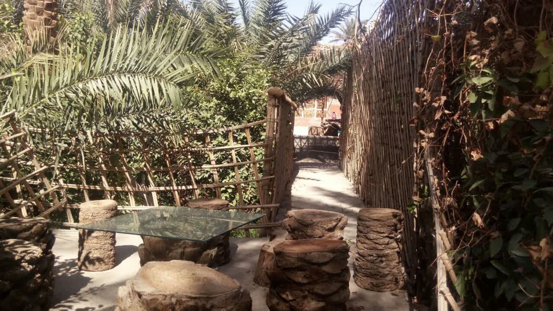 اقامتگاه  بومگردی عقیق