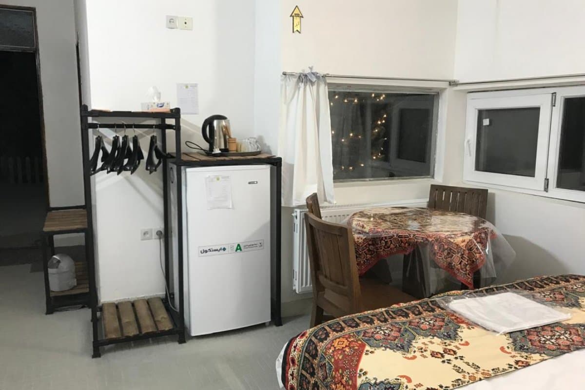 توئين ياسمين - اقامتگاه بوم گردي ترنج