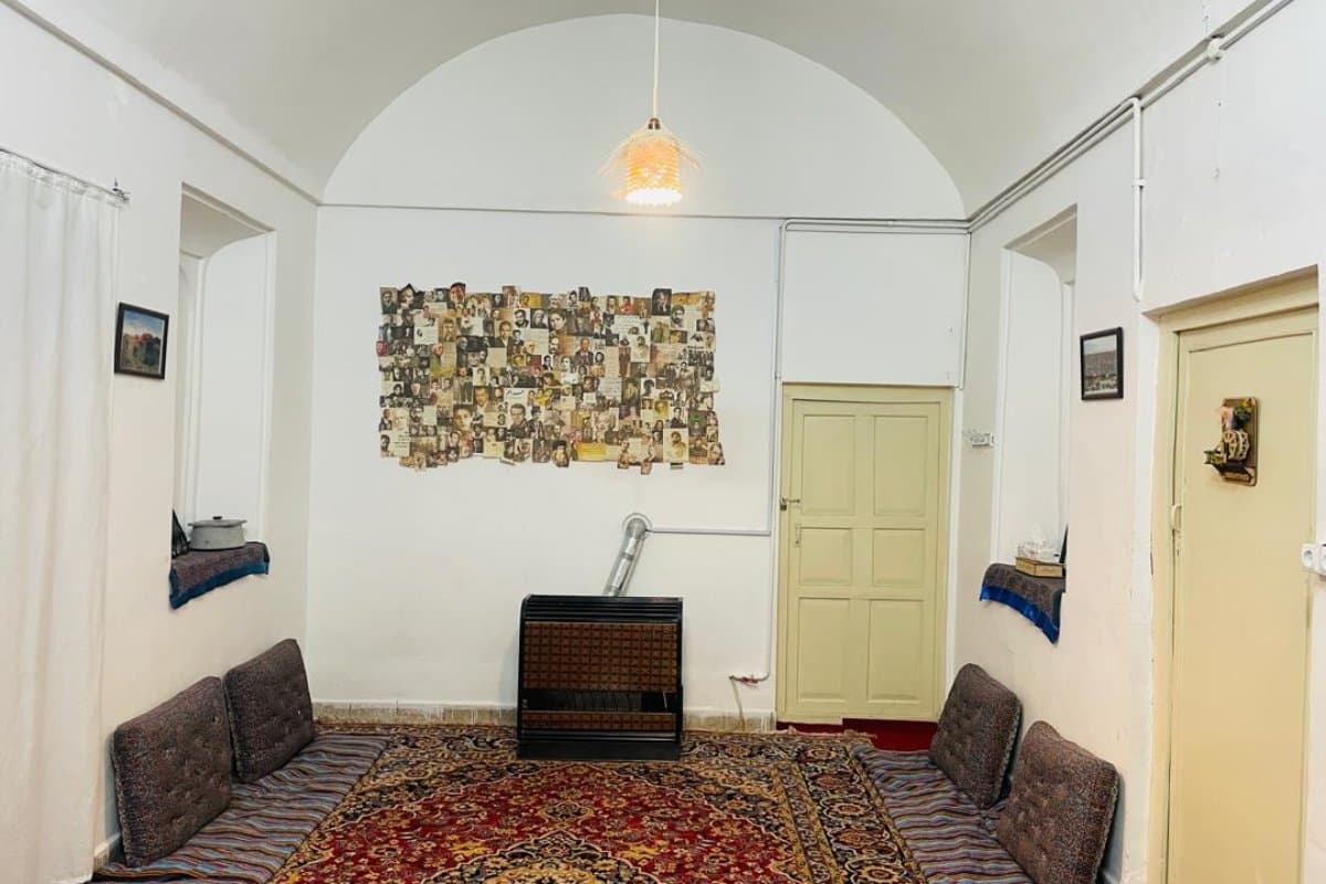 اتاق ریواس - اقامتگاه بومگردی منقل