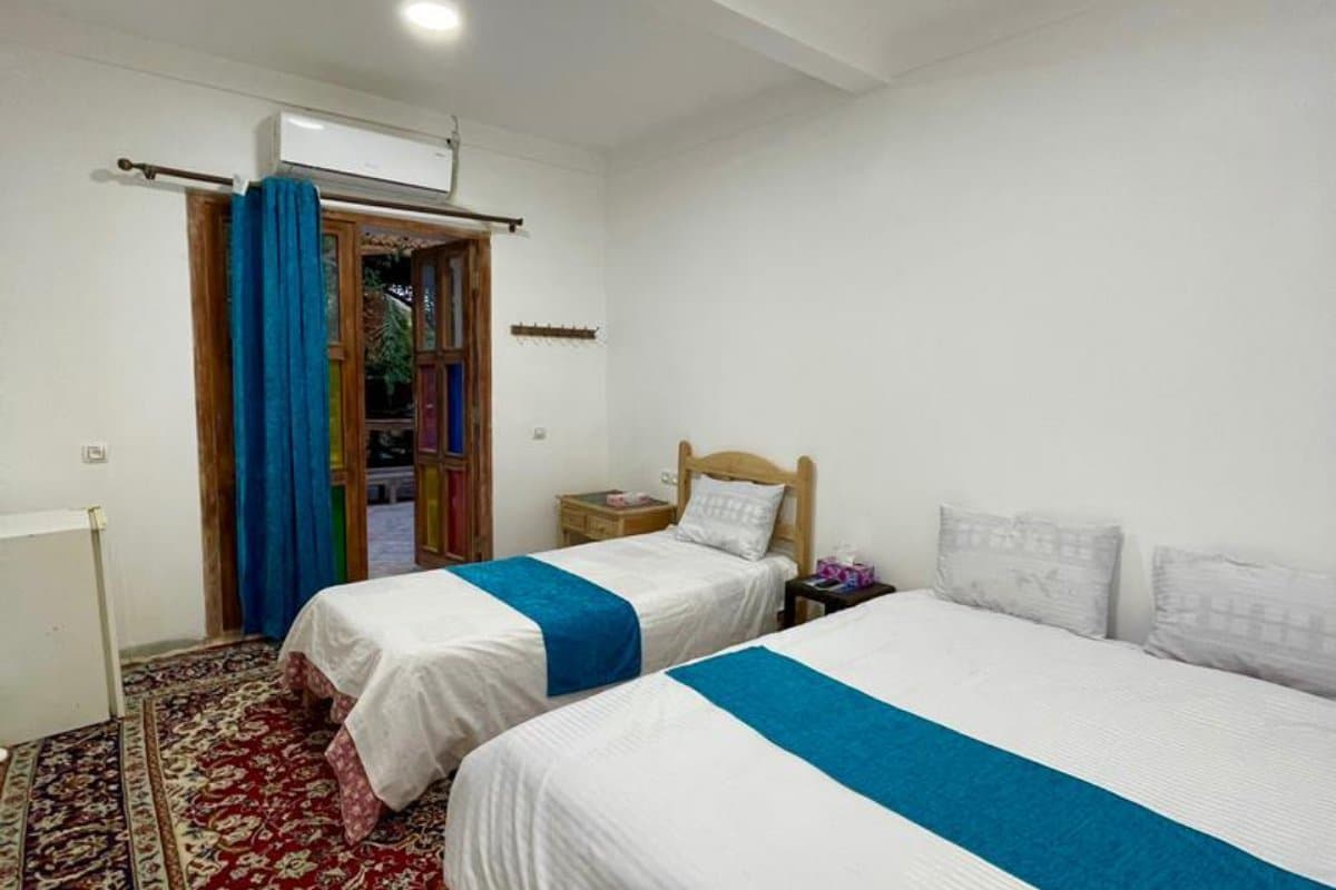 اتاق 3 تخته - بومگردی خانه سنتی کاشکیلو