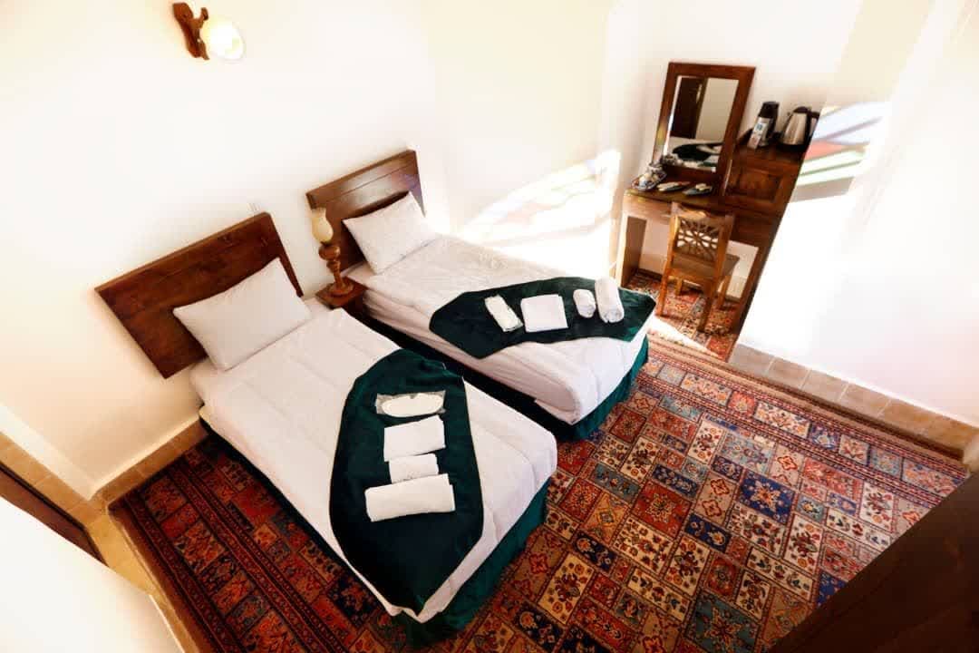 اتاق دوتخته - ترنج سبز