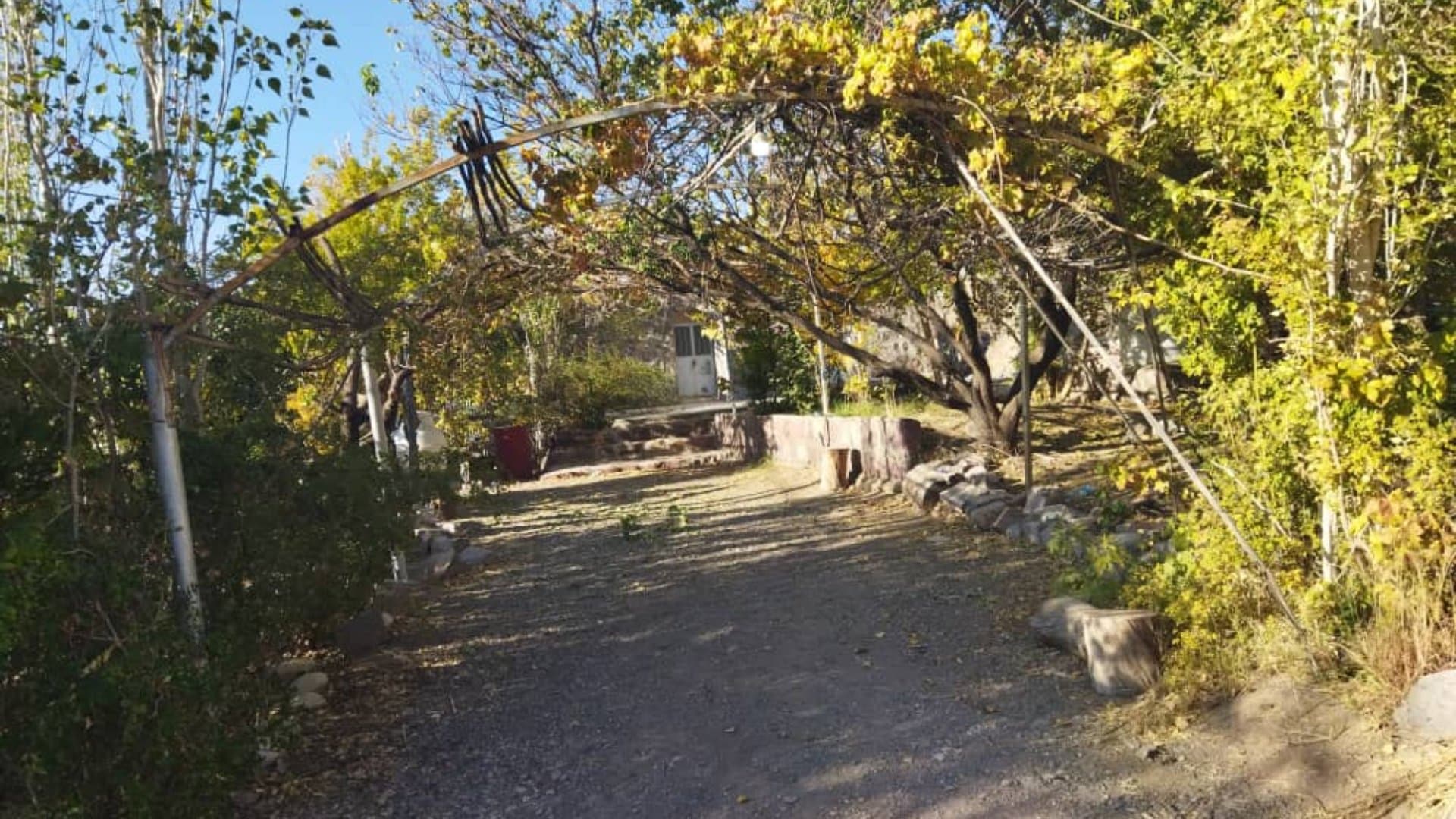 اقامتگاه بومگردی سغدر