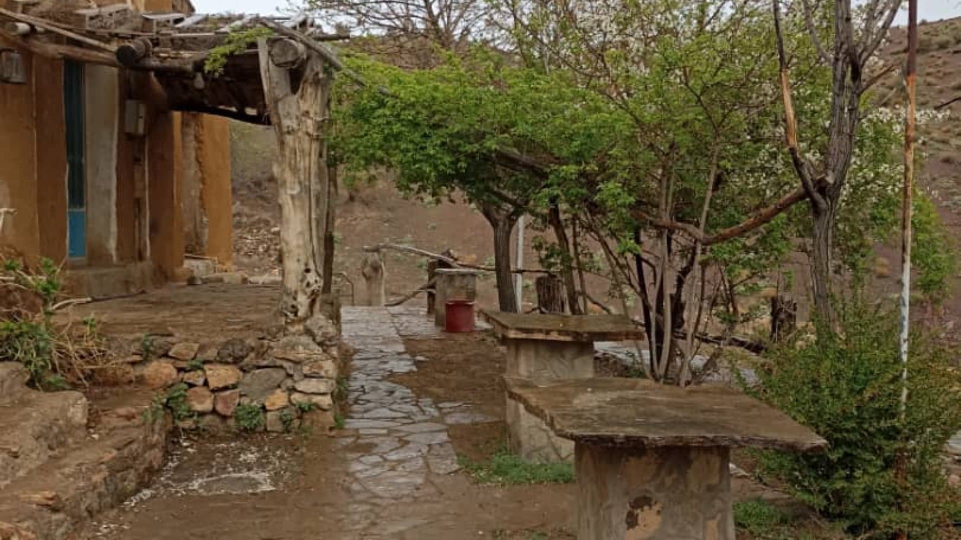 ندنوییه بی بی حیات