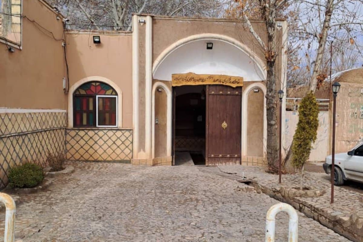 سوییت 2 - اقامتگاه بومگردی بابا حصار