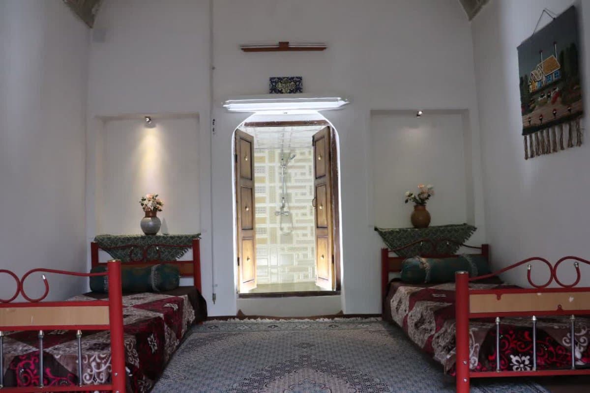 سوییت شاه نشین شش نفره - اقامتگاه بومگردی دلگشا