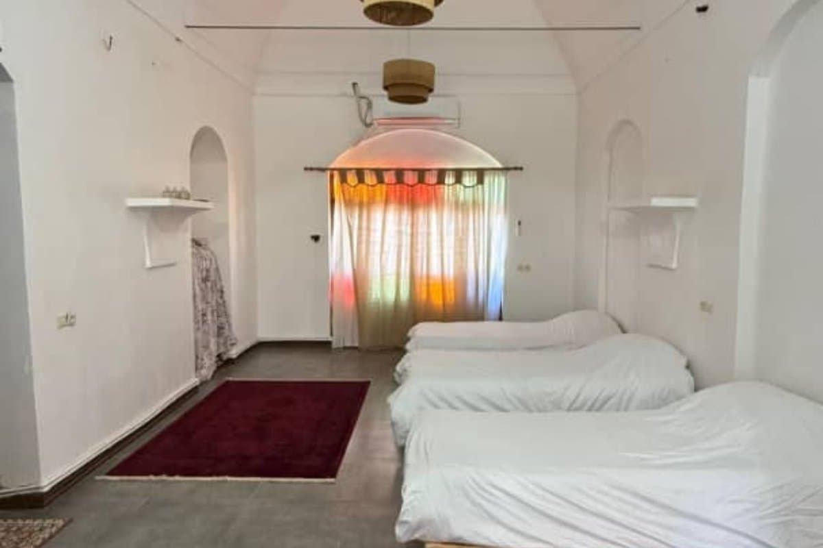 اتاق 3 تخته - اقامتگاه بومگردی سرای بادگیر